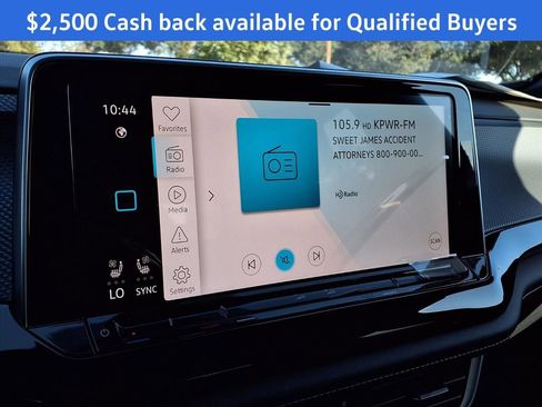 New 2026 Volkswagen Atlas Cross Sport SEL Premium R-Line image 7