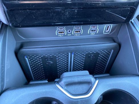 New 2026 RAM 1500 Laramie w/ Night Edition image 40