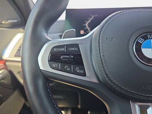 Used 2024 BMW X6 M60i w/ Climate Comfort Package AWD/4WD image 17