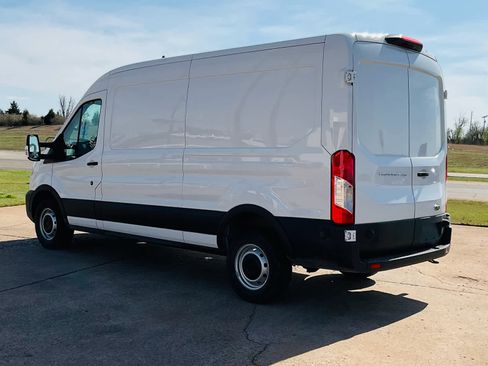 New 2025 Ford Transit 250 148 Medium Roof w/ Load Area Protection Package image 5