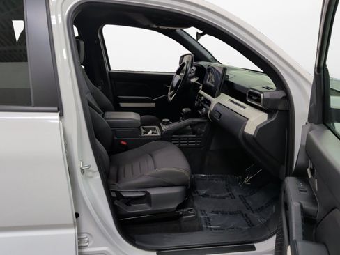 Used 2024 Toyota Tacoma TRD Sport image 15