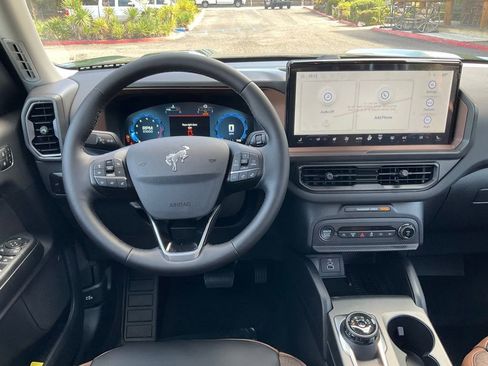 New 2025 Ford Bronco Sport Outer Banks image 59