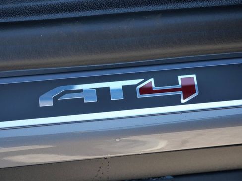 New 2026 GMC Acadia AT4 w/ Luxury Package AWD/4WD image 25