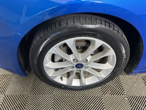Used 2020 Ford Fusion SE FWD image 10