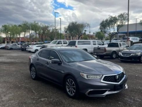 Used 2020 Acura TLX FWD image 3
