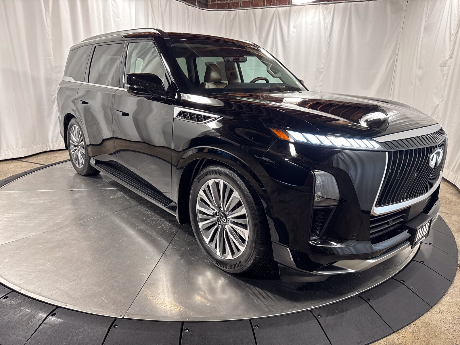 Certified 2025 INFINITI QX80 Luxe AWD/4WD image 10