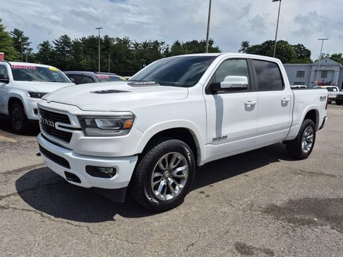 Used 2019 RAM 1500 Laramie w/ Sport Appearance Package AWD/4WD image 4