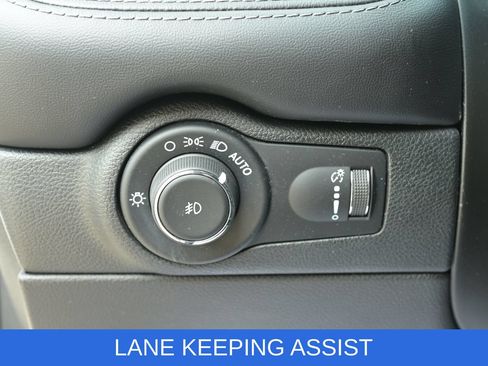 Used 2021 Dodge Durango GT AWD/4WD image 16