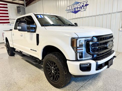 Used 2021 Ford F250 Lariat AWD/4WD image 2
