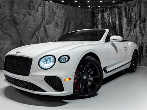 Used 2022 Bentley Continental GT image 1