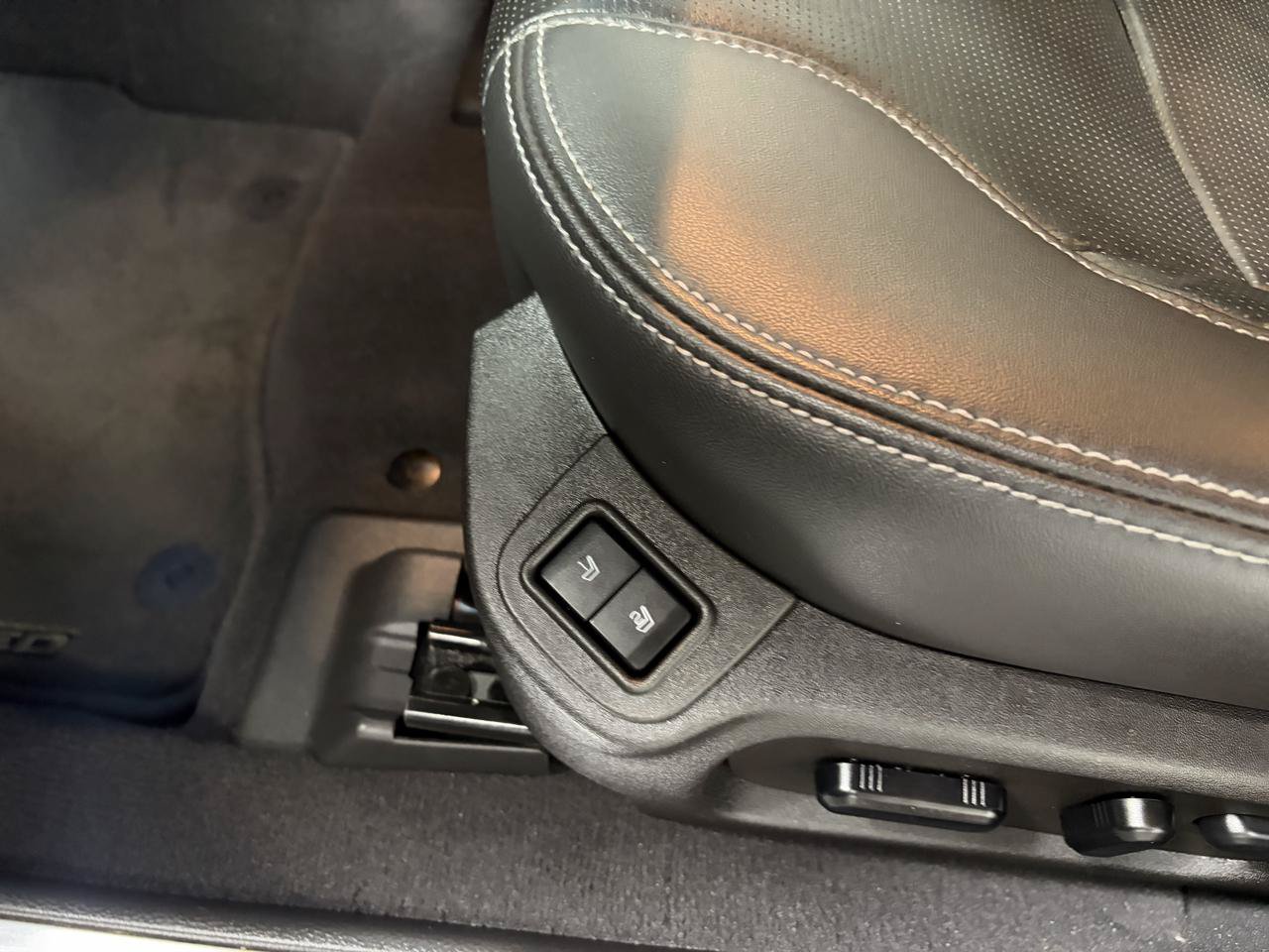 Used 2019 Ford Taurus Limited AWD/4WD image 28