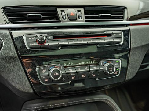 Used 2017 BMW X1 xDrive28i AWD/4WD image 27