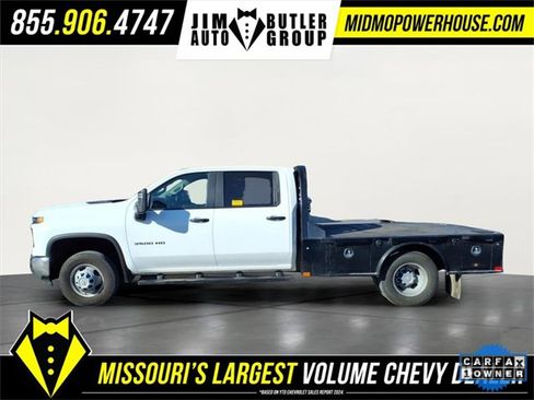 Used 2024 Chevrolet Silverado 3500 W/T w/ WT Convenience Package image 2