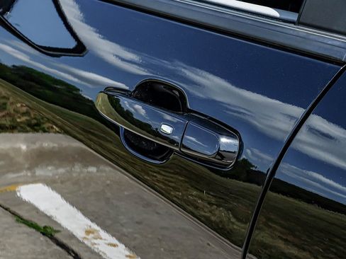 Used 2022 Chevrolet Equinox LS image 41