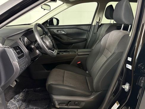 Used 2024 Nissan Rogue SV FWD image 16