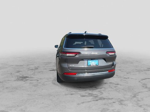 New 2025 Jeep Grand Cherokee L Limited image 7