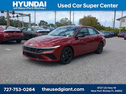 New 2026 Hyundai Elantra Sport image 2