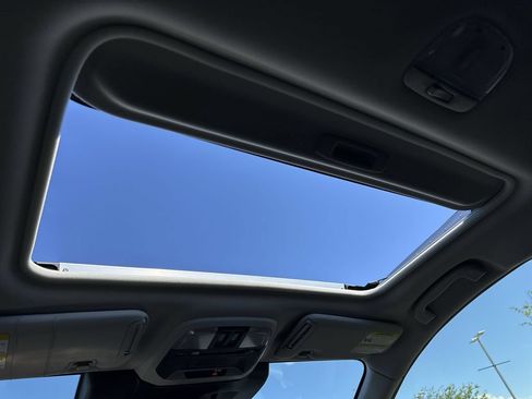 New 2026 Subaru Crosstrek 2.5i Limited AWD/4WD image 16