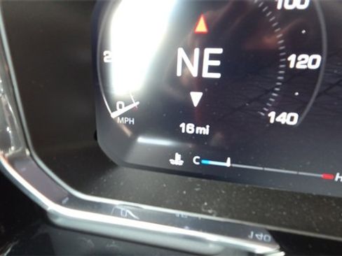 New 2026 GMC Sierra 2500 SLT image 11