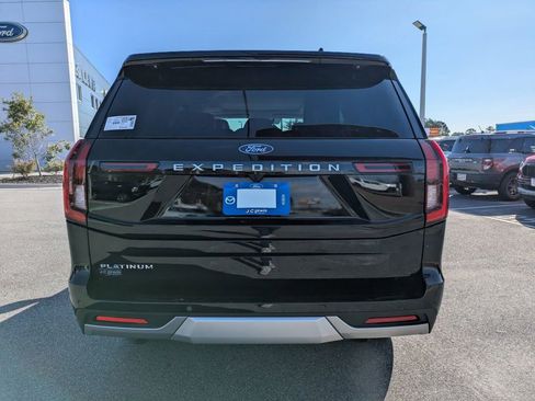 New 2026 Ford Expedition Platinum w/ Driver's Package image 5