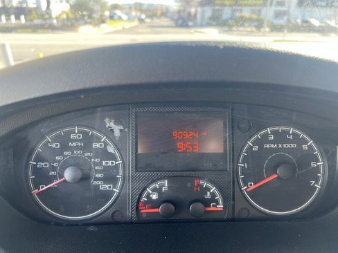 Used 2019 RAM ProMaster 2500 w/ Premium Appearance Group image 6