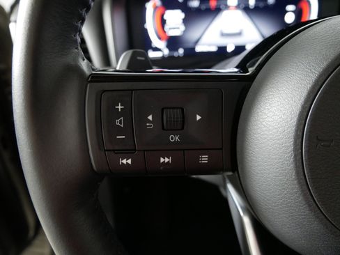 Used 2021 Nissan Rogue Platinum AWD/4WD image 27