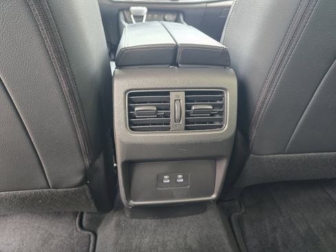 Certified 2025 Nissan Rogue SL AWD/4WD image 24