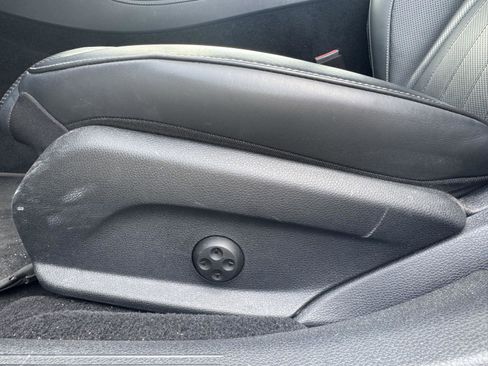 Used 2020 Mercedes-Benz E 450 4MATIC Sedan image 8