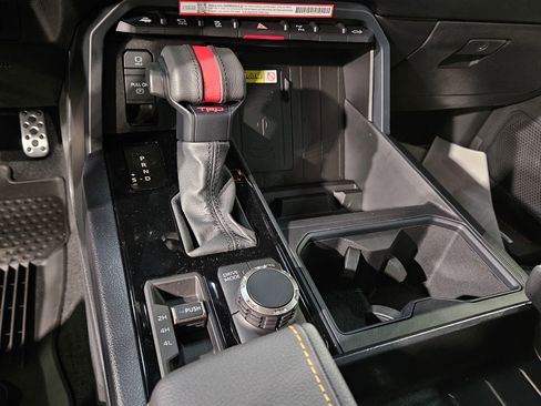 New 2026 Toyota Tundra SR5 image 18