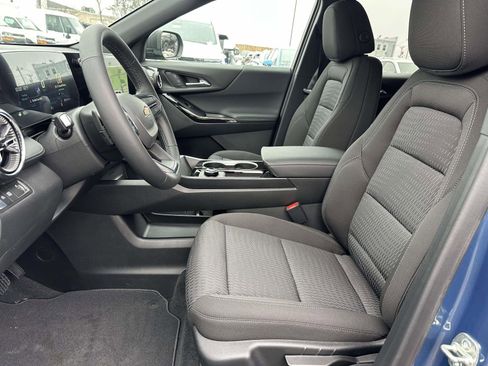 New 2026 Chevrolet Equinox LT image 21