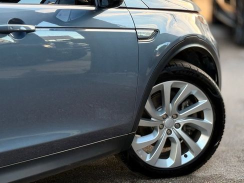 Used 2023 Land Rover Discovery Sport S image 9