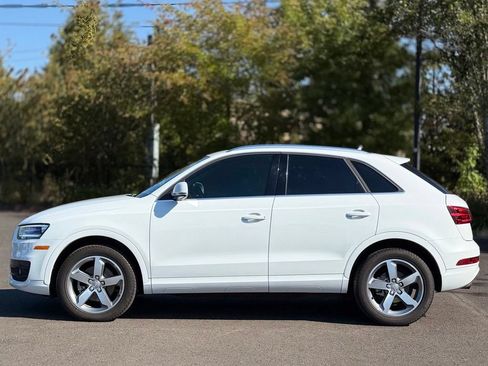 Used 2015 Audi Q3 2.0T Prestige AWD/4WD image 2