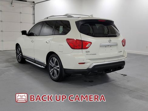 Used 2019 Nissan Pathfinder Platinum w/ Cargo Package image 7