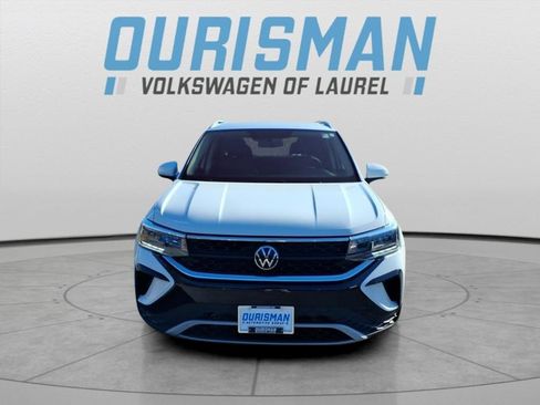 Used 2022 Volkswagen Taos SE image 6