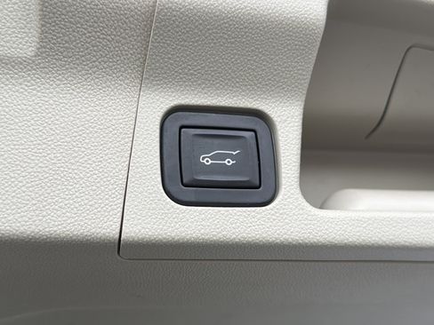 Used 2019 GMC Acadia Denali w/ Technology Package image 20