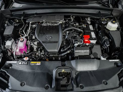 Used 2026 Toyota Grand Highlander XLE image 18