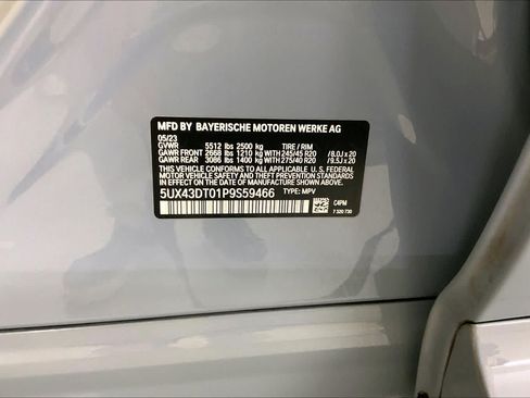 Certified 2023 BMW X4 M40i AWD/4WD image 36