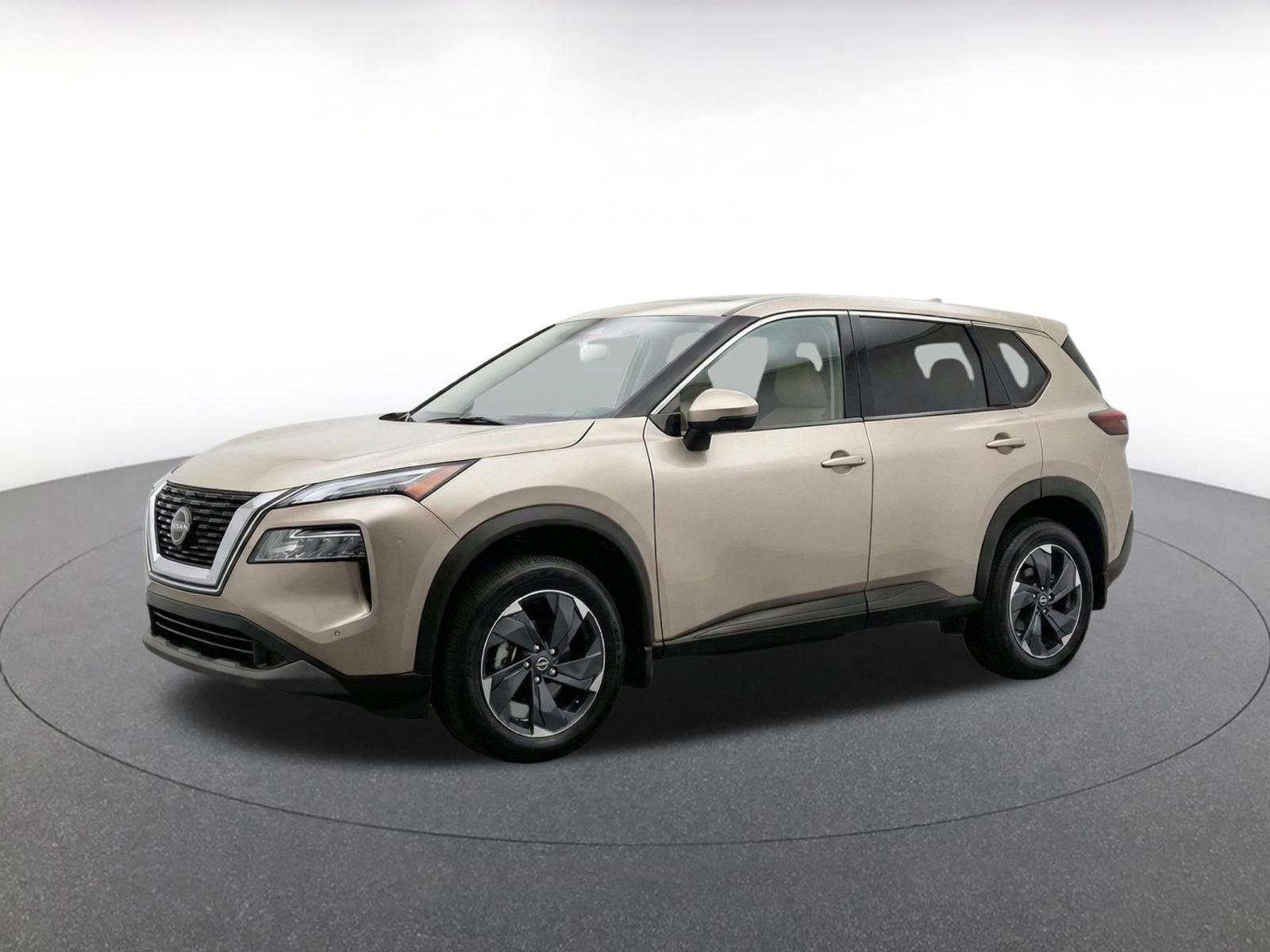 Used 2025 Nissan Rogue SV AWD/4WD image 3
