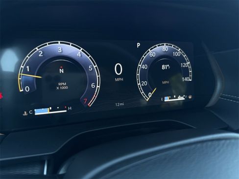 New 2025 Jeep Grand Cherokee Laredo w/ Luxury Tech Group I image 21