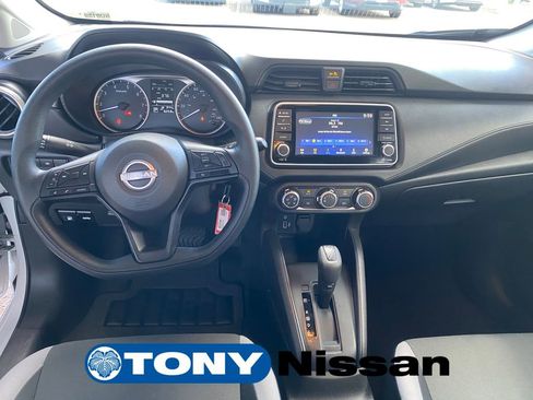 Used 2025 Nissan Versa S w/ Trunk Package FWD image 30