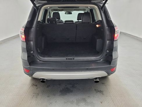 Used 2017 Ford Escape Titanium image 29