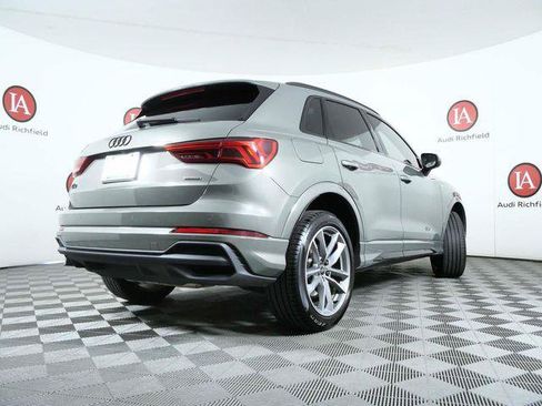 Used 2023 Audi Q3 2.0T Premium Plus w/ Premium Plus Package AWD/4WD image 8