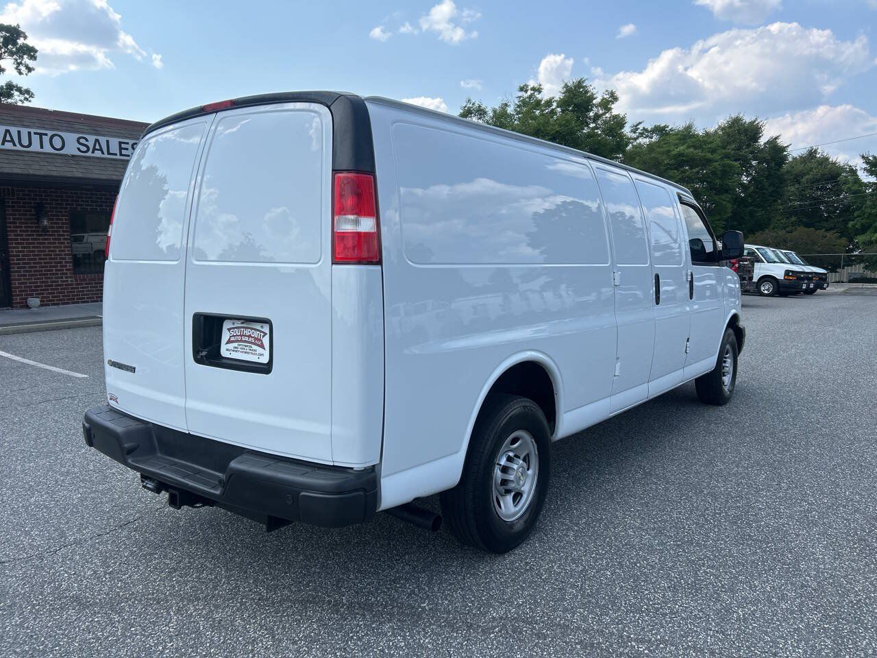 Used 2020 Chevrolet Express 2500 Extended w/ Enhanced Convenience Package RWD image 9