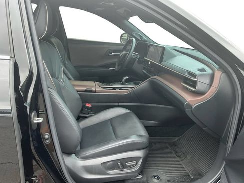 Used 2023 Toyota Crown AWD/4WD image 22