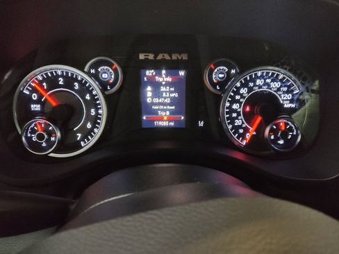 Used 2023 RAM 1500 Tradesman AWD/4WD image 23