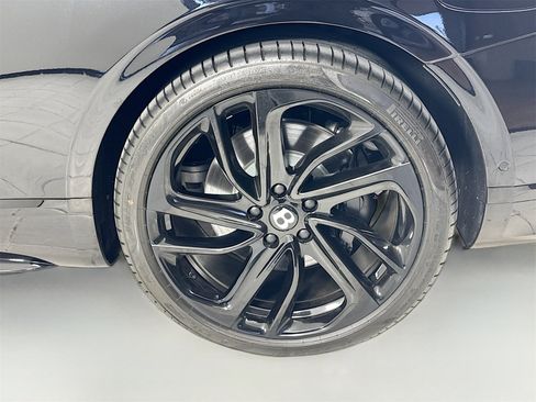 Used 2025 Bentley Continental GT Speed image 7