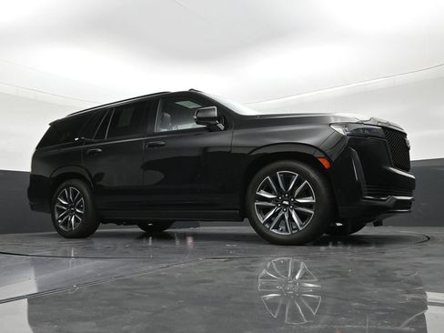 Certified 2023 Cadillac Escalade Sport w/ Touring Package RWD image 27