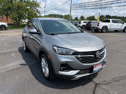 Used 2023 Buick Encore GX Preferred w/ Cold Weather Comfort Package AWD/4WD image 7
