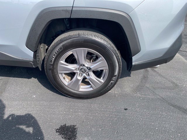 Certified 2025 Toyota RAV4 XLE AWD/4WD image 8