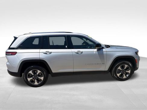 Used 2024 Jeep Grand Cherokee Limited 4xe AWD/4WD image 7